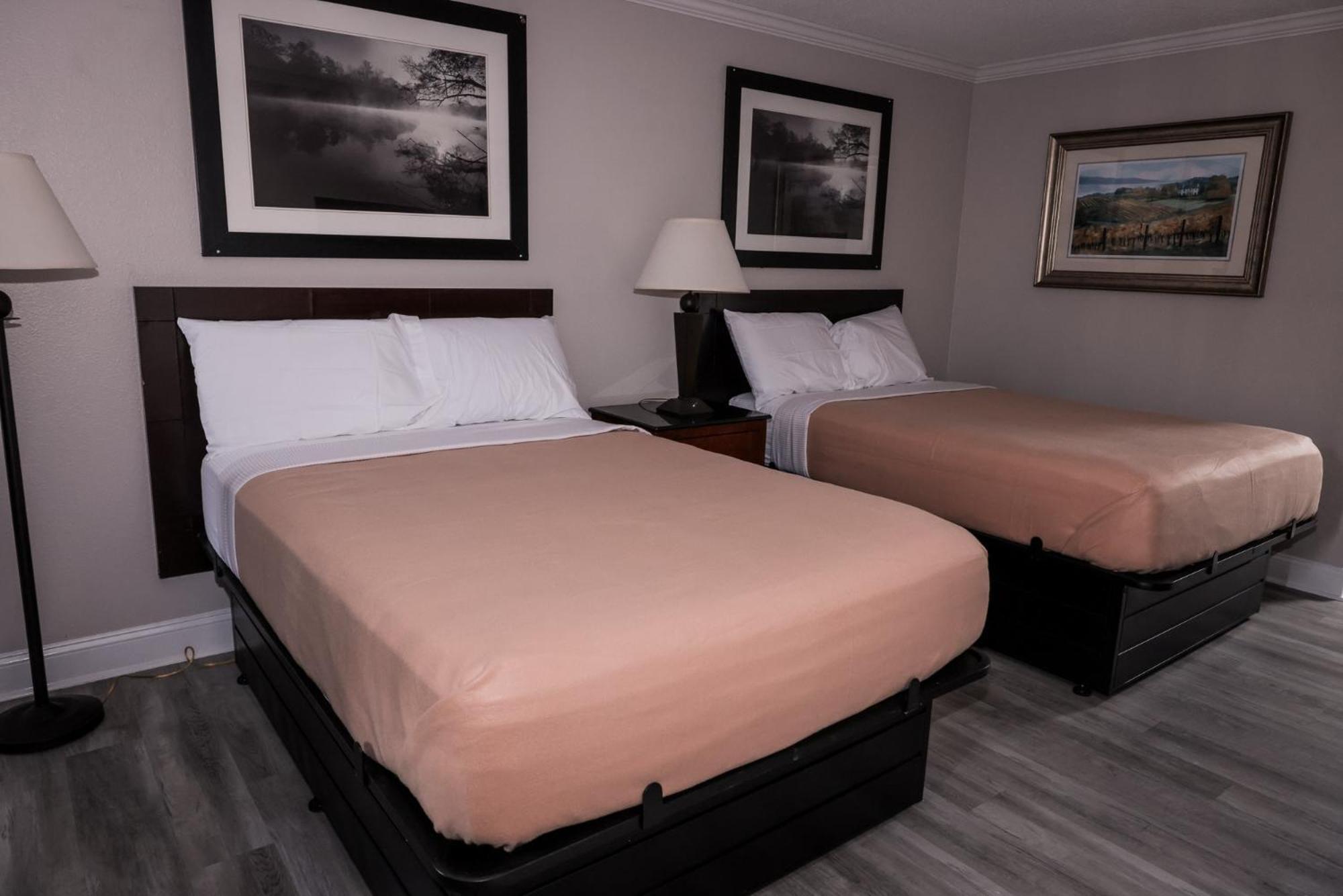Riverside Inn & Suites By Oyo Danville Ceaser Casino المظهر الخارجي الصورة